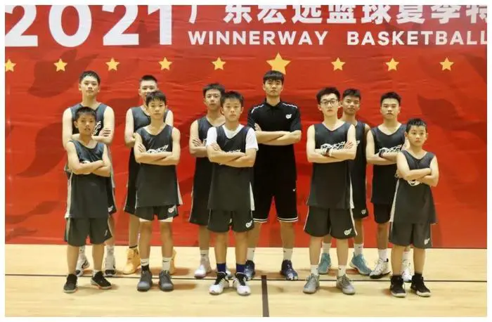 如何结合视频分析进行篮球模拟训练_1